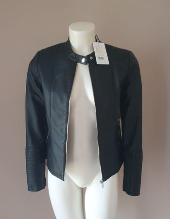 Superbe veste en simili noir Vila 🖤