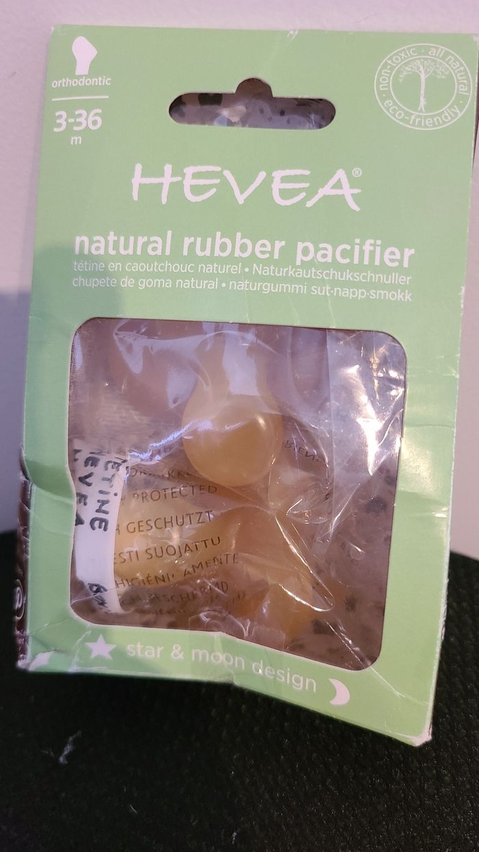 Hevea Sucette physiologique en caoutchouc naturel - photo numéro 3