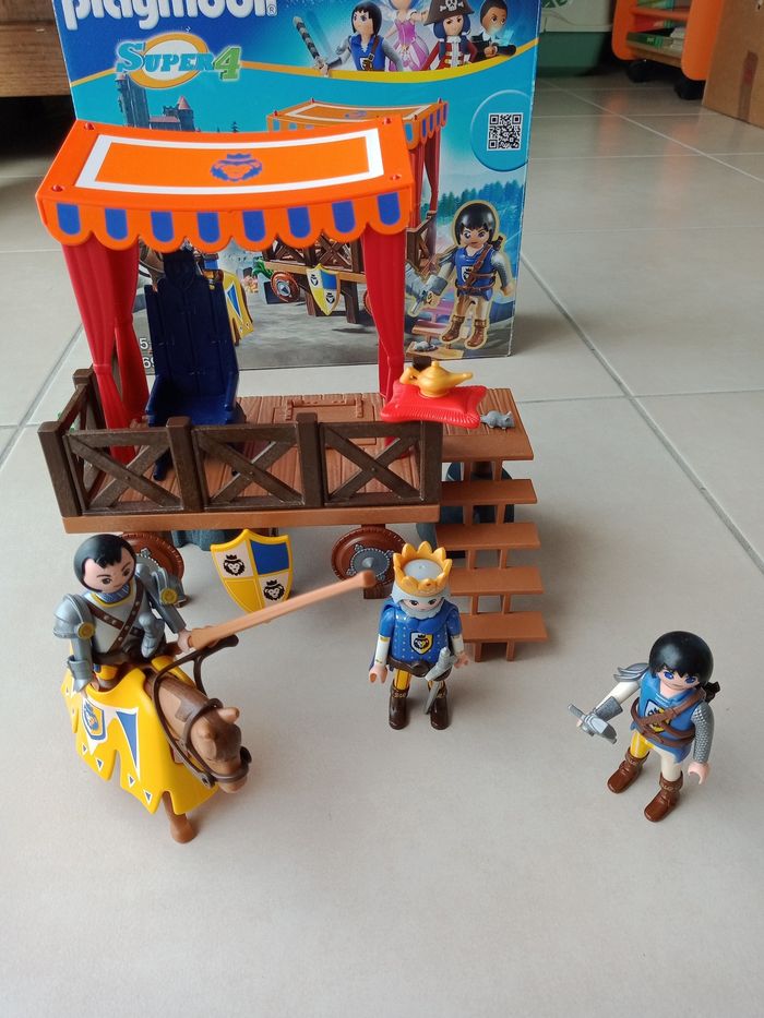 Playmobil Super 4 Tribune royale avec Alex - photo numéro 7