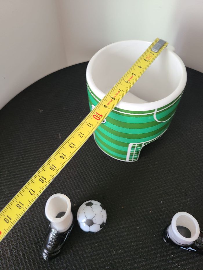 Mug spécial football L'entraînement de football est terminé, mais encore une envie de pratiquer! Ave - photo numéro 2