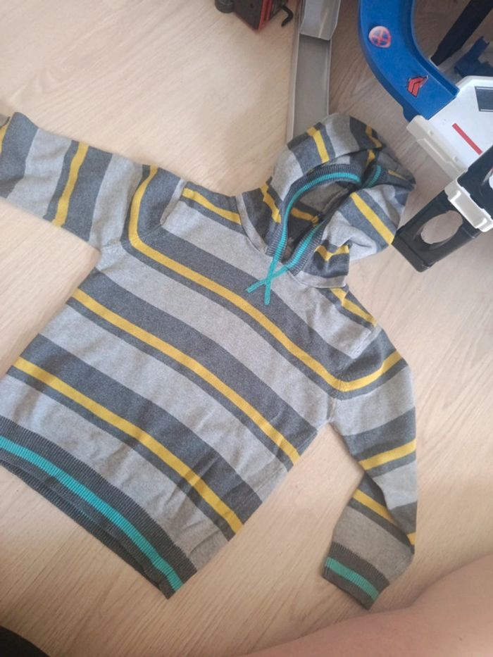 Pull capuche - photo numéro 4