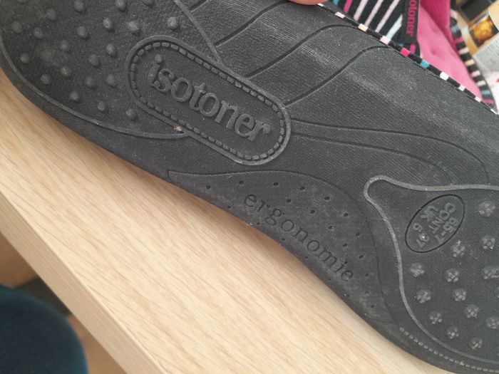 Chaussons Femme Isotoner 37 - photo numéro 8