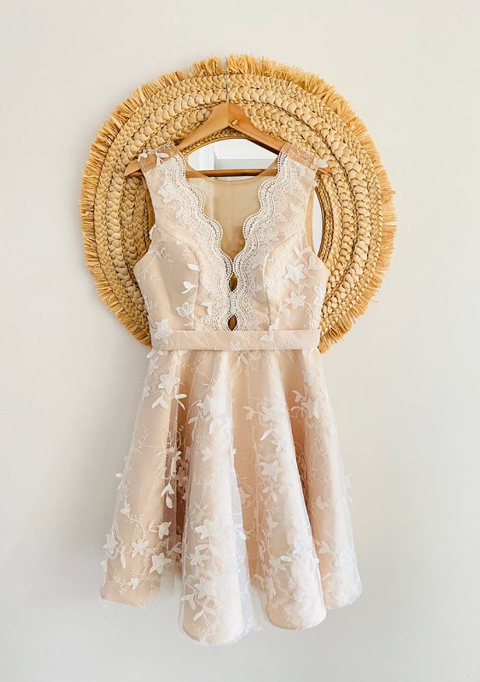 Robe de cérémonie taille L comme neuve - photo numéro 4