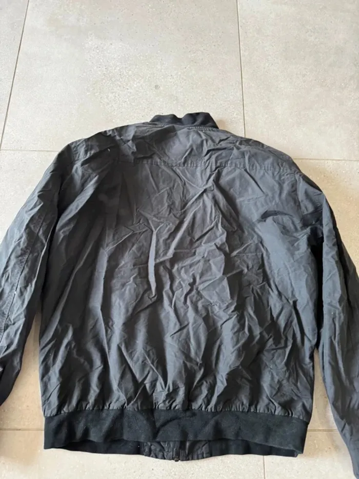 Blouson Lacoste vintage, taille 56/7 (XXL), bon état, - photo numéro 5
