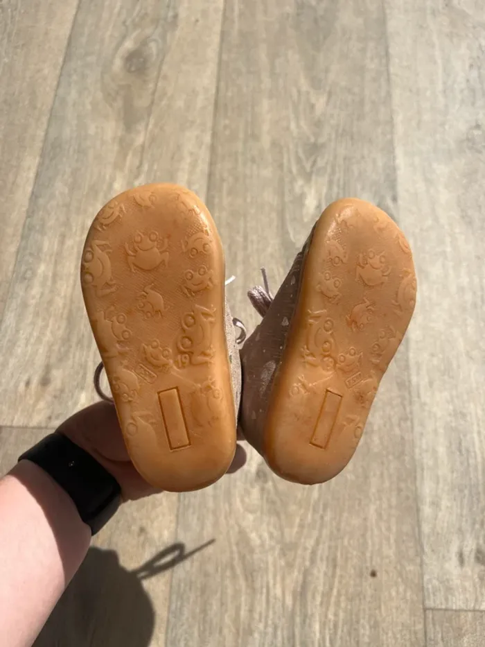 Chaussure bébé fille taille 19 GEMO - photo numéro 3