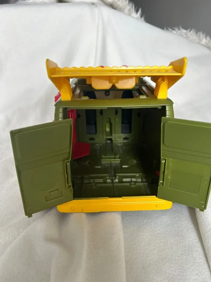 Véhicule Tortues Ninja – Party Wagon / Battle Shell Van - photo numéro 5