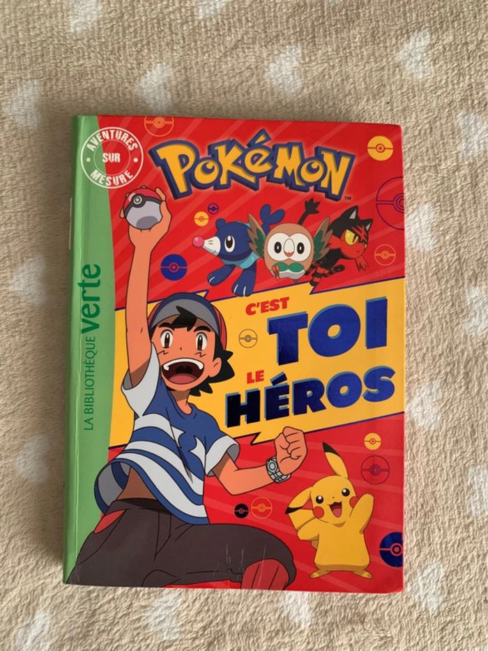 Pokémon c est toi le héros😺