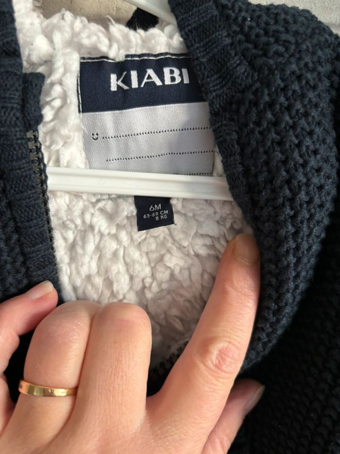 Veste fourrée Kiabi taille 6 mois - photo numéro 3