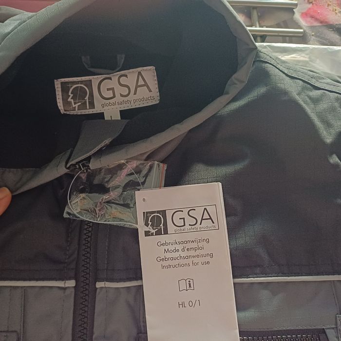 Gilet sans manches t L neuf - photo numéro 2