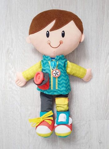 Playskool - Poupée d'apprentissage Lucas