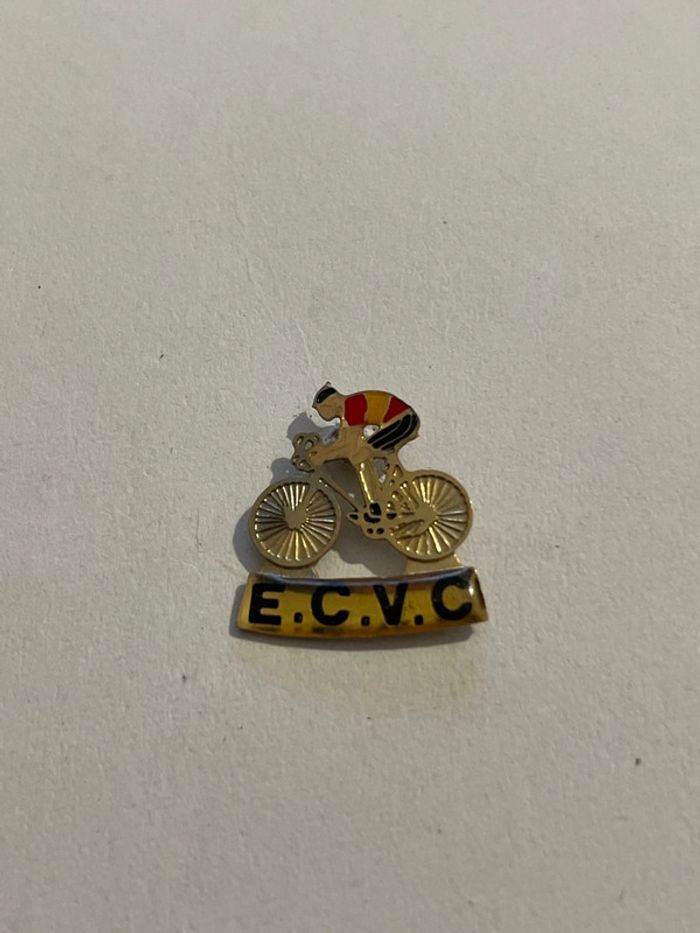 Pin’s Cyclisme E.C.V.C