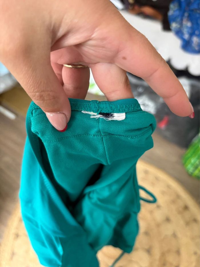 Maillot de bain turquoise - taille 40/L - en très bon état - peu portée - photo numéro 4