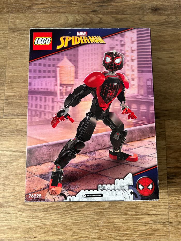 Lego Spider Man Miles Morales 76225 - photo numéro 2