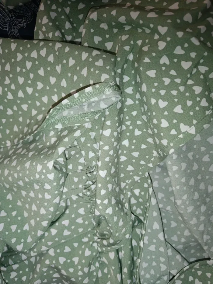 Robe verte à coeurs blancs Shein T.L - photo numéro 3