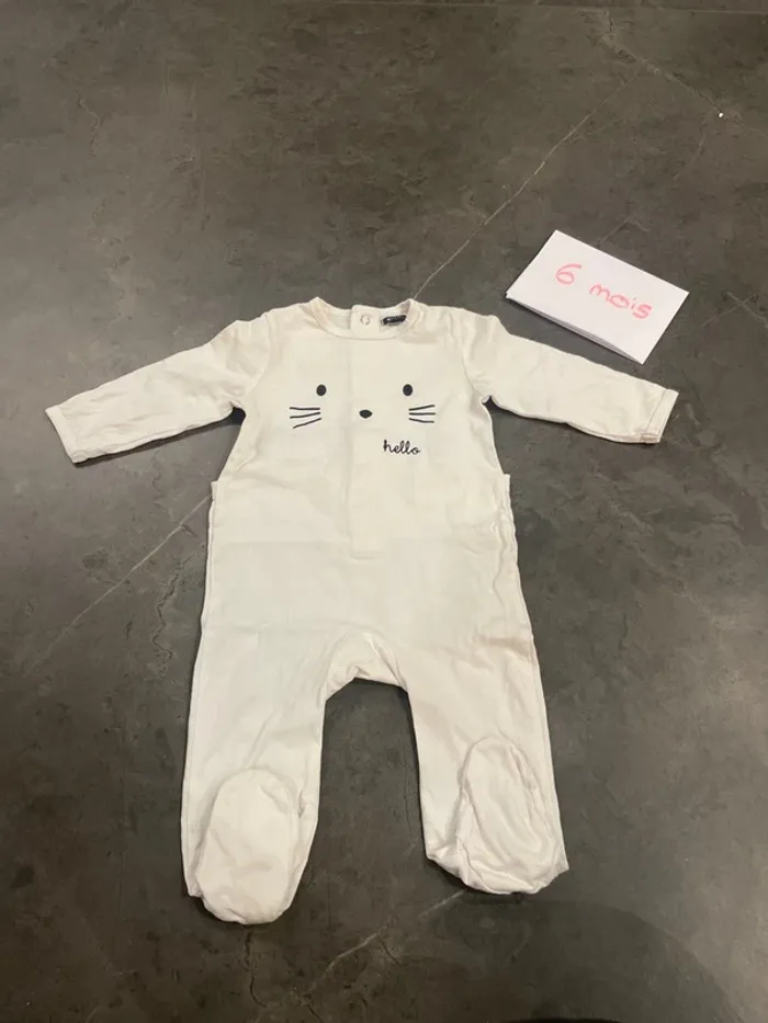 Pyjamas