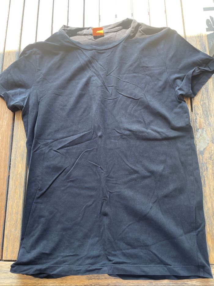 Lot 4 T shirts Hugo Boss - photo numéro 3