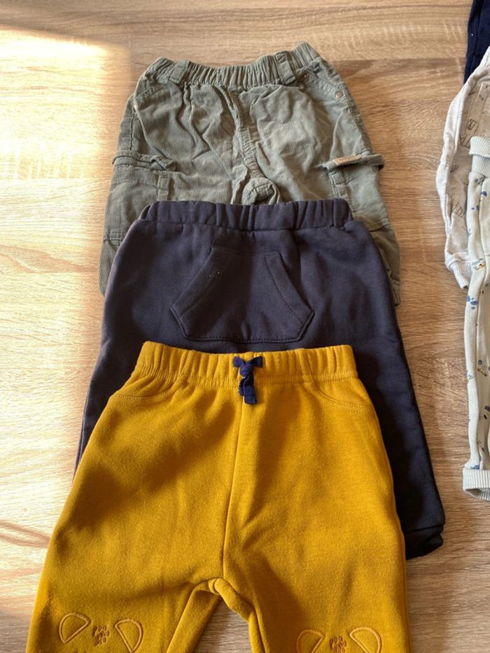 Lot 3 pantalons chauds 5 mois