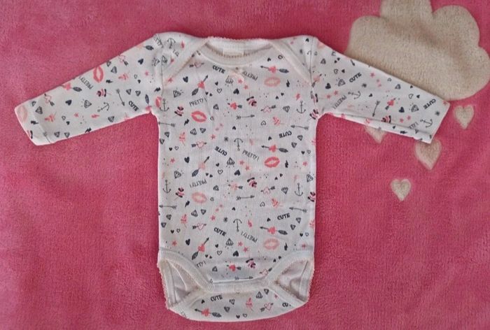 Lot de 3 bodies Absorba taille 3 mois en très bon état - photo numéro 7