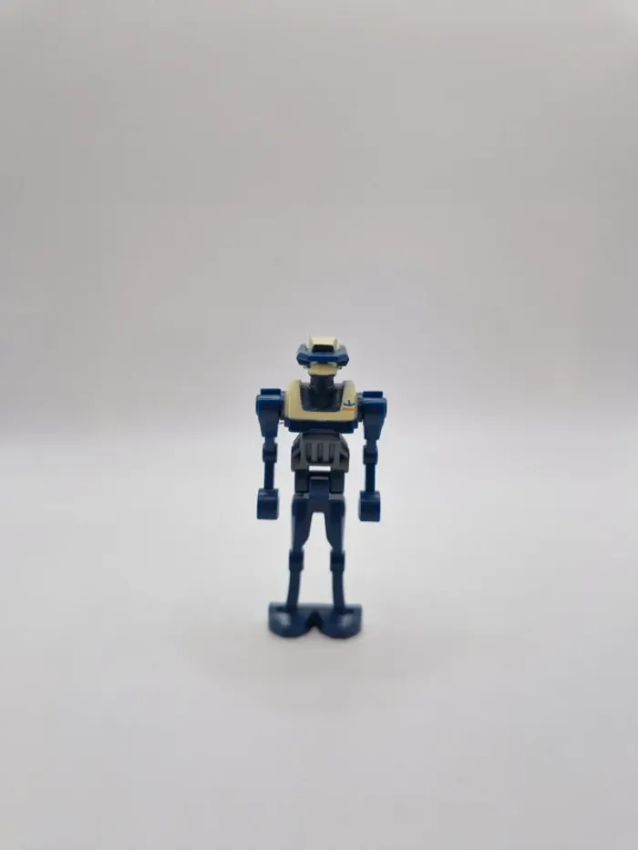 Figurine type lego Droide TX-20 star wars