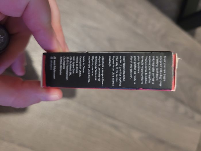 Rouge à lévres mat crémeux rose Folly Fire💕 - photo numéro 4