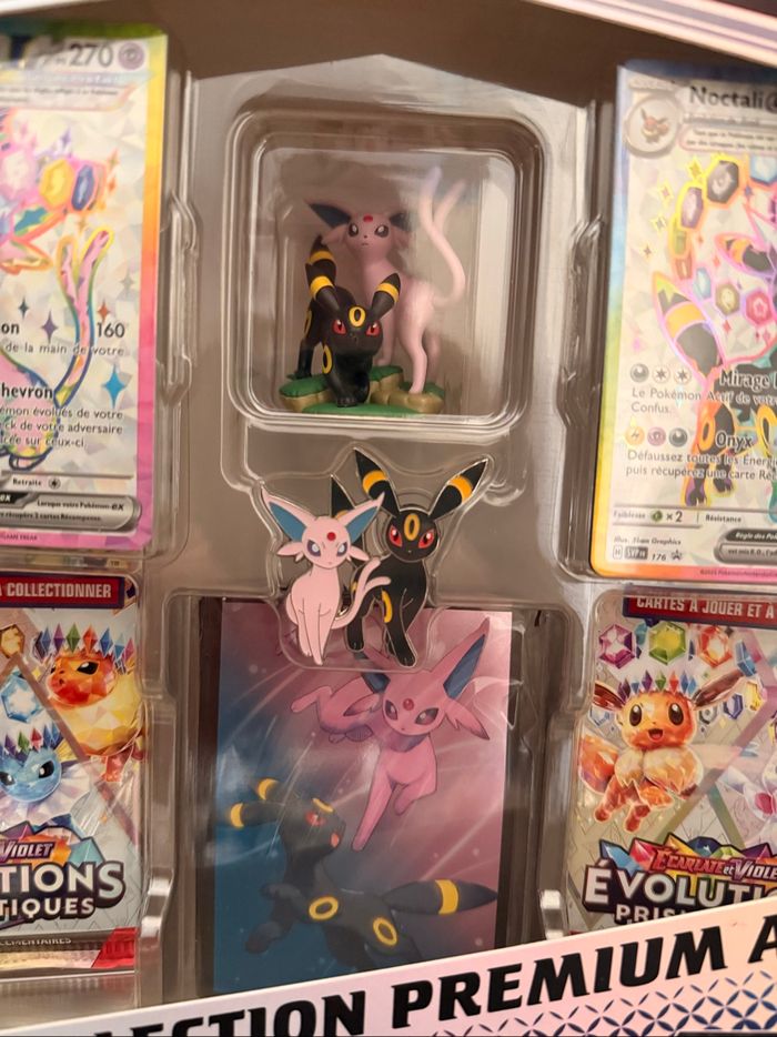 Coffret Premium avec figurines - Évolutions Prismatiques EV8.5 - photo numéro 4
