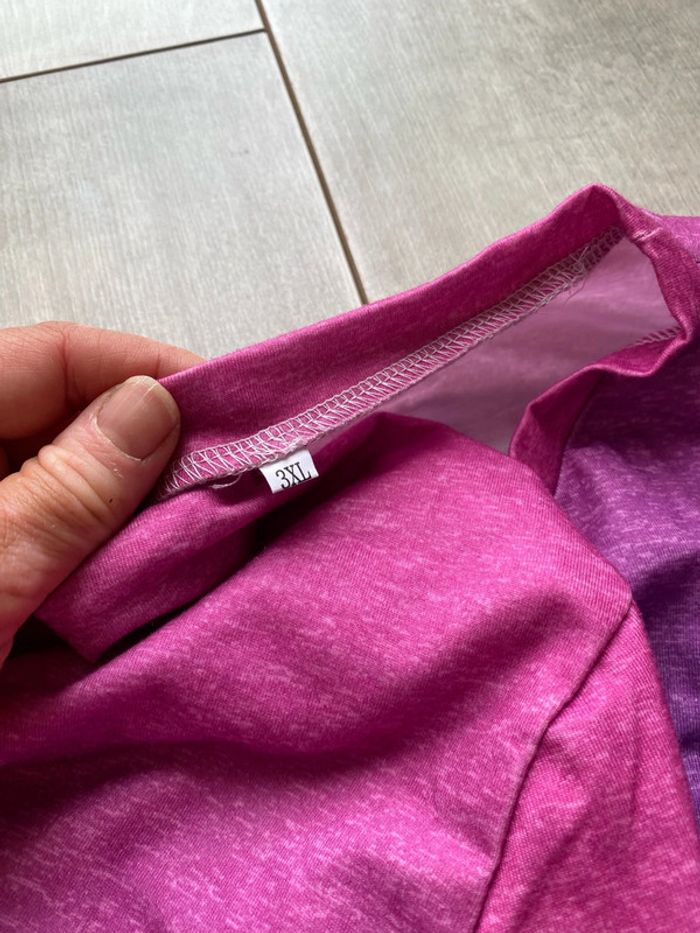 TEE shirt taille 46 - photo numéro 2