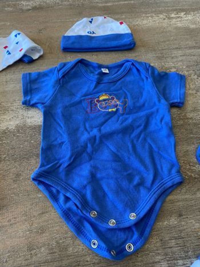 Trousseau bébé maternité lot vêtements 3-6 mois - photo numéro 3