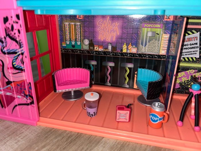 Maison de poupée LOL - photo numéro 8
