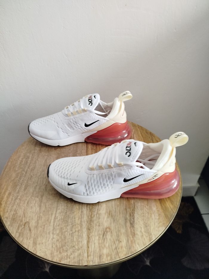 Baskets Nike T 38 - photo numéro 3