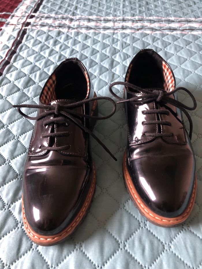 Souliers vernis