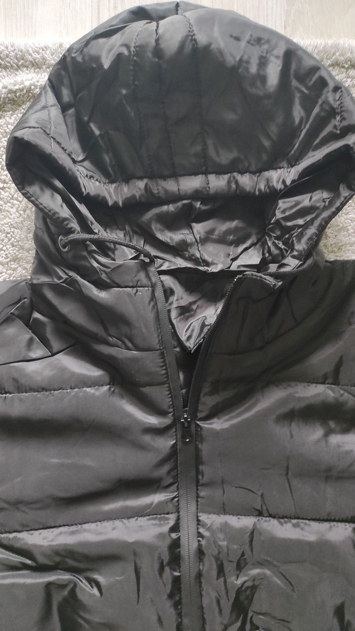 🧥 Doudoune noire neuve Taille M - photo numéro 3
