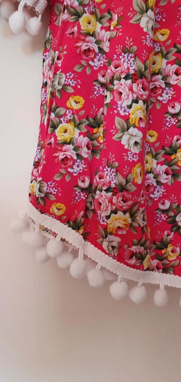 Blouse imprimée taille 6 ans en très bon état - photo numéro 3