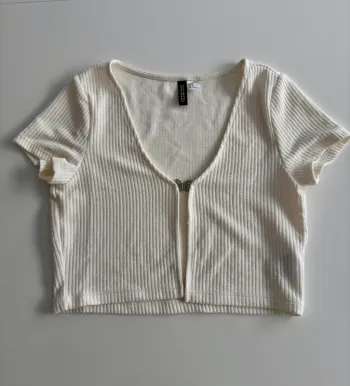 Gilet court neuf