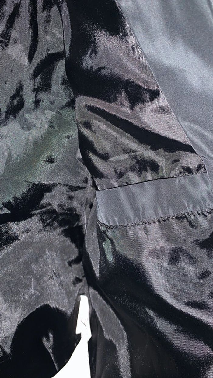 Blouson noir taille 10 ans - photo numéro 3