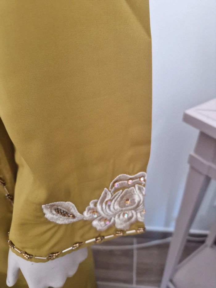 Djellaba brodée 💛 - photo numéro 5