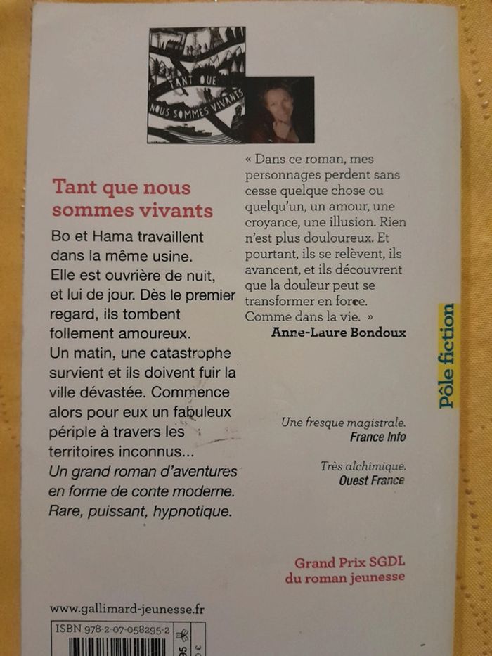 Livre "Tant que nous sommes vivants" d'Anne-Laure Bondoux - photo numéro 8