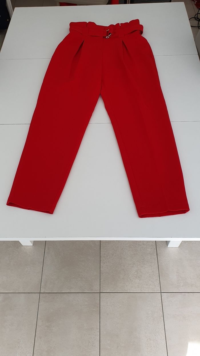 Pantalon rouge Etam en 36 - photo numéro 2