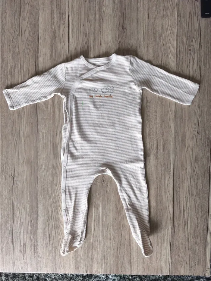 Pyjama une pièce à pressions, thème hérisson