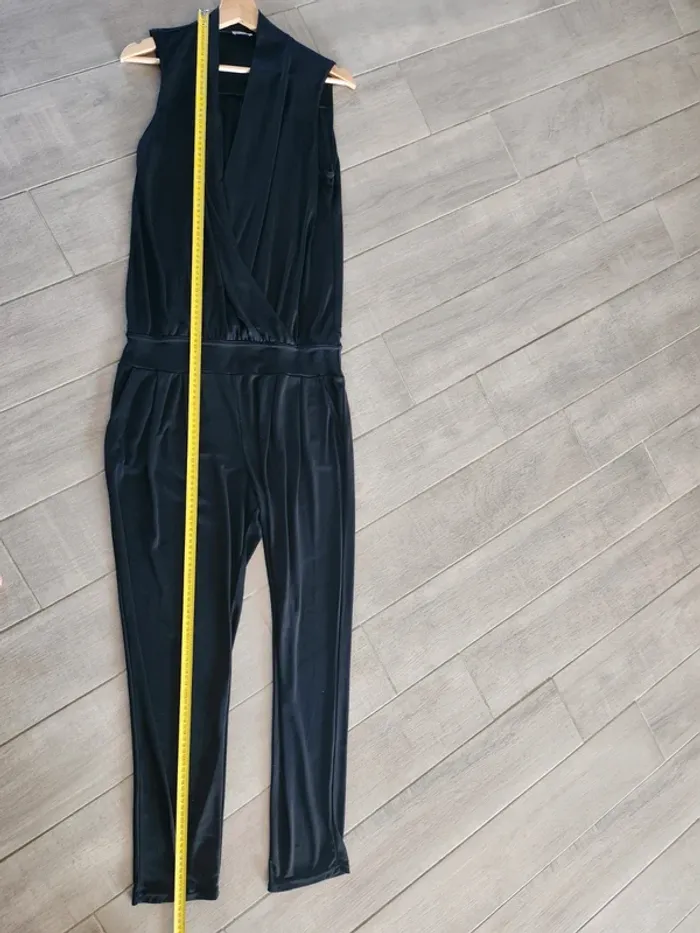 Combi pantalon noire formul taille 40 bon état elastiquée - photo numéro 4