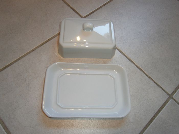 Beurrier blanc en porcelaine - photo numéro 2