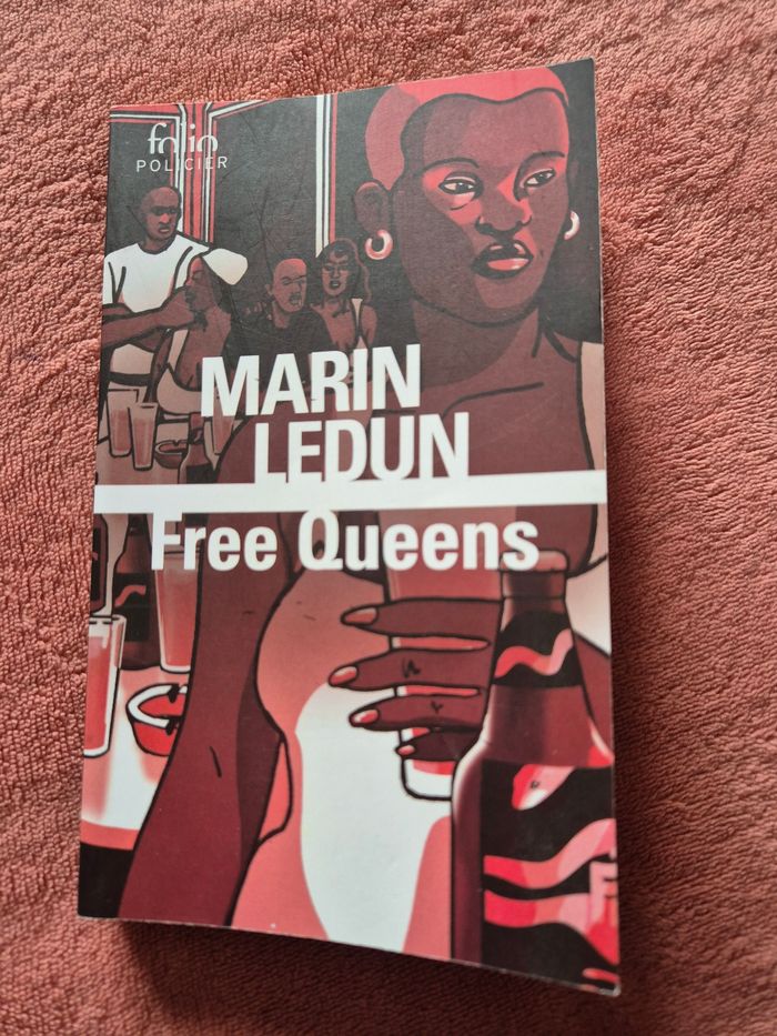 Livre titre Free queens