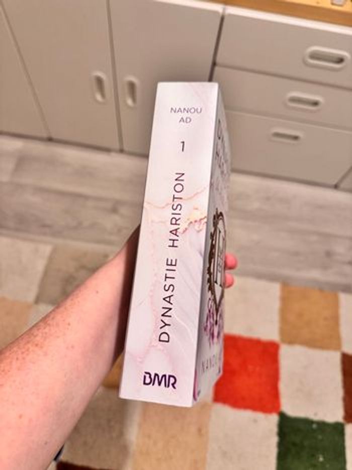 Livre New romance Dynastie Hariston - photo numéro 3