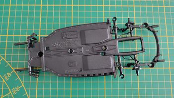 Châssis inférieur pièce miniature Burago Bburago Volkswagen Beetle 1955 1/18 1/18e 1/18ème #C59