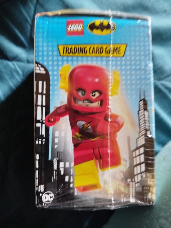 Boîte trading cards game lego batman - photo numéro 2