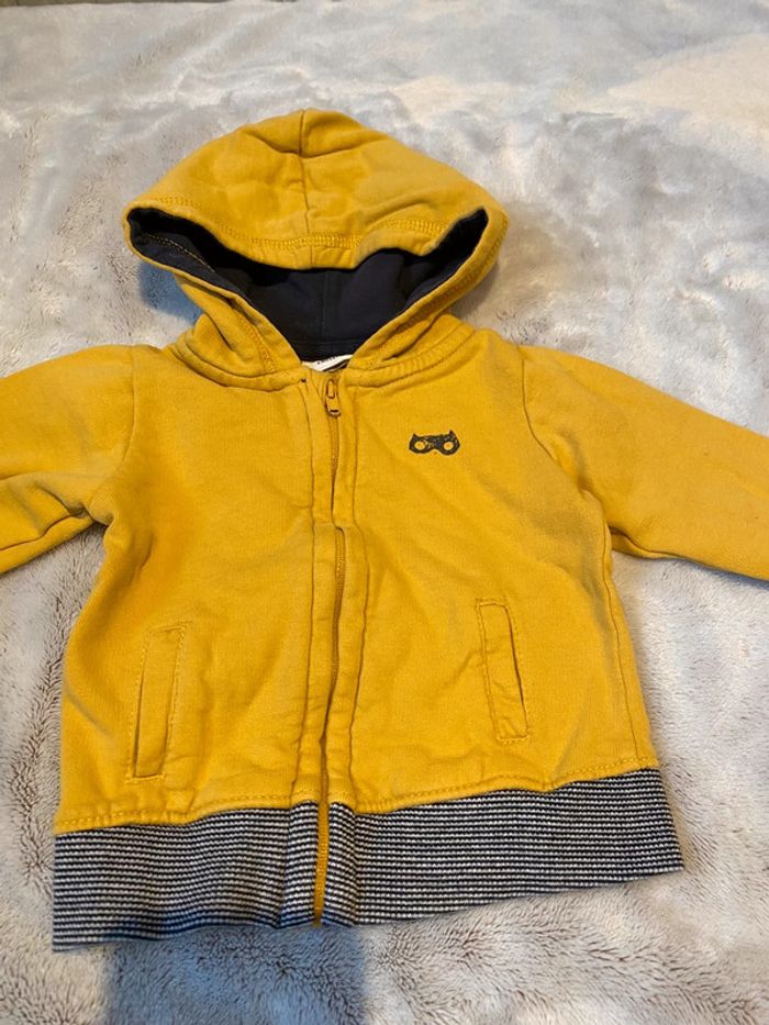 Sweat à capuche TAO 6 mois - photo numéro 2