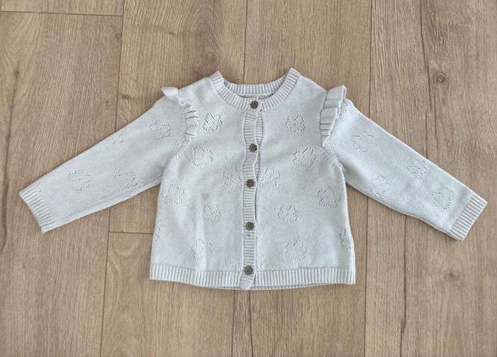 Lot gilet (18 mois) - photo numéro 4