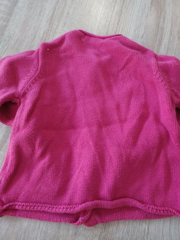 Gilet bordeaux 18 mois - photo numéro 5