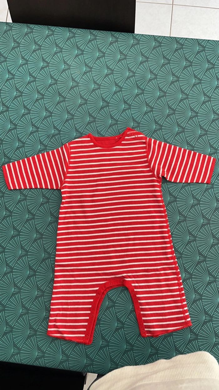 Combinaison petit bateau