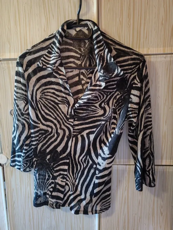 Chemise manches 3/4 imprimée zèbre