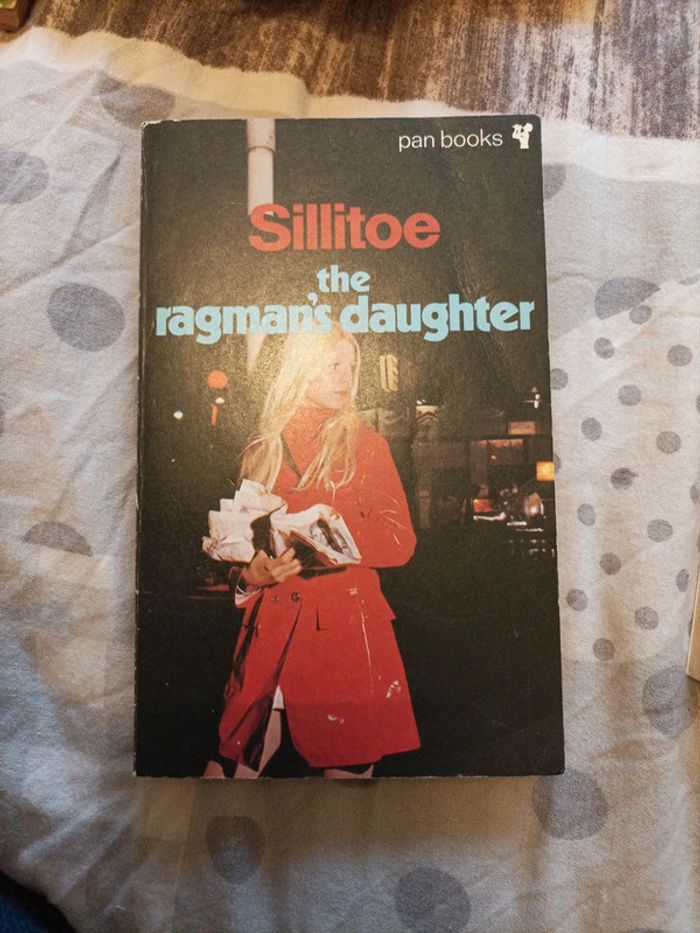 Alan Sillitoe The ragman's daughter en anglais